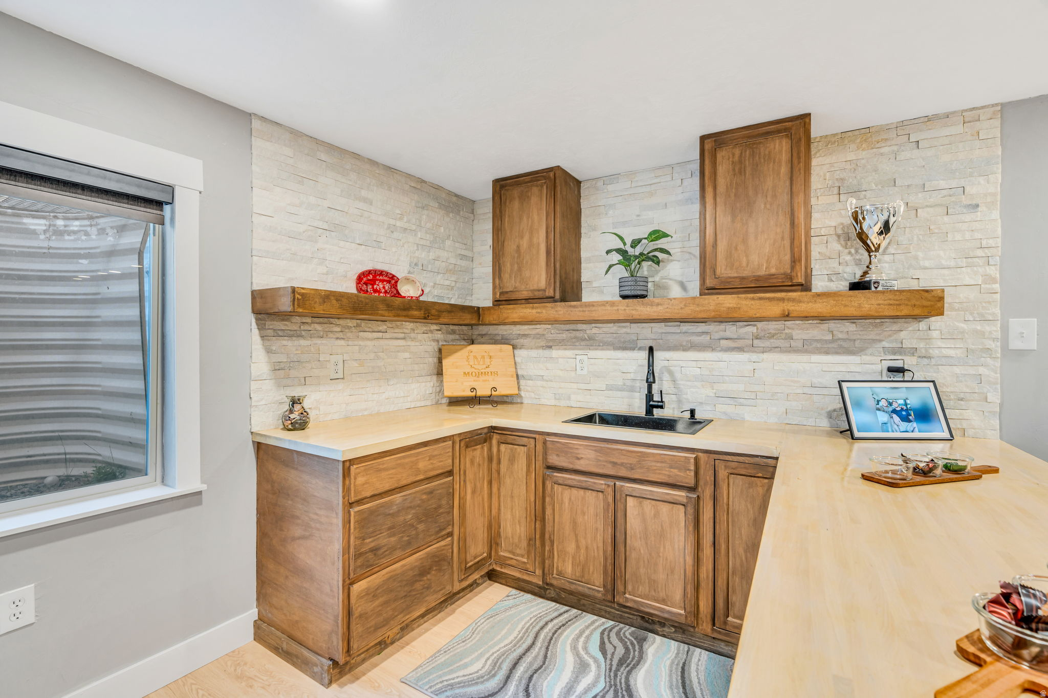 PIONEER PHASE VIII - Residential