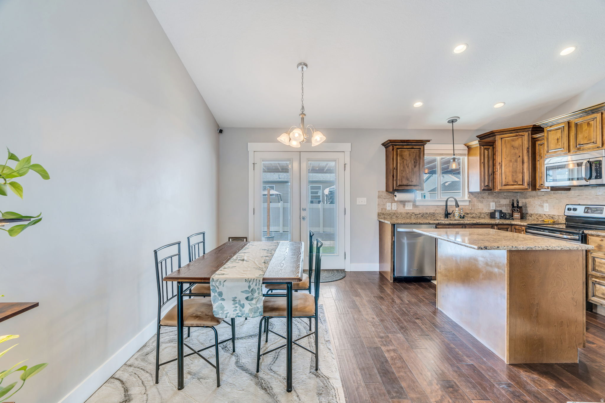 PIONEER PHASE VIII - Residential