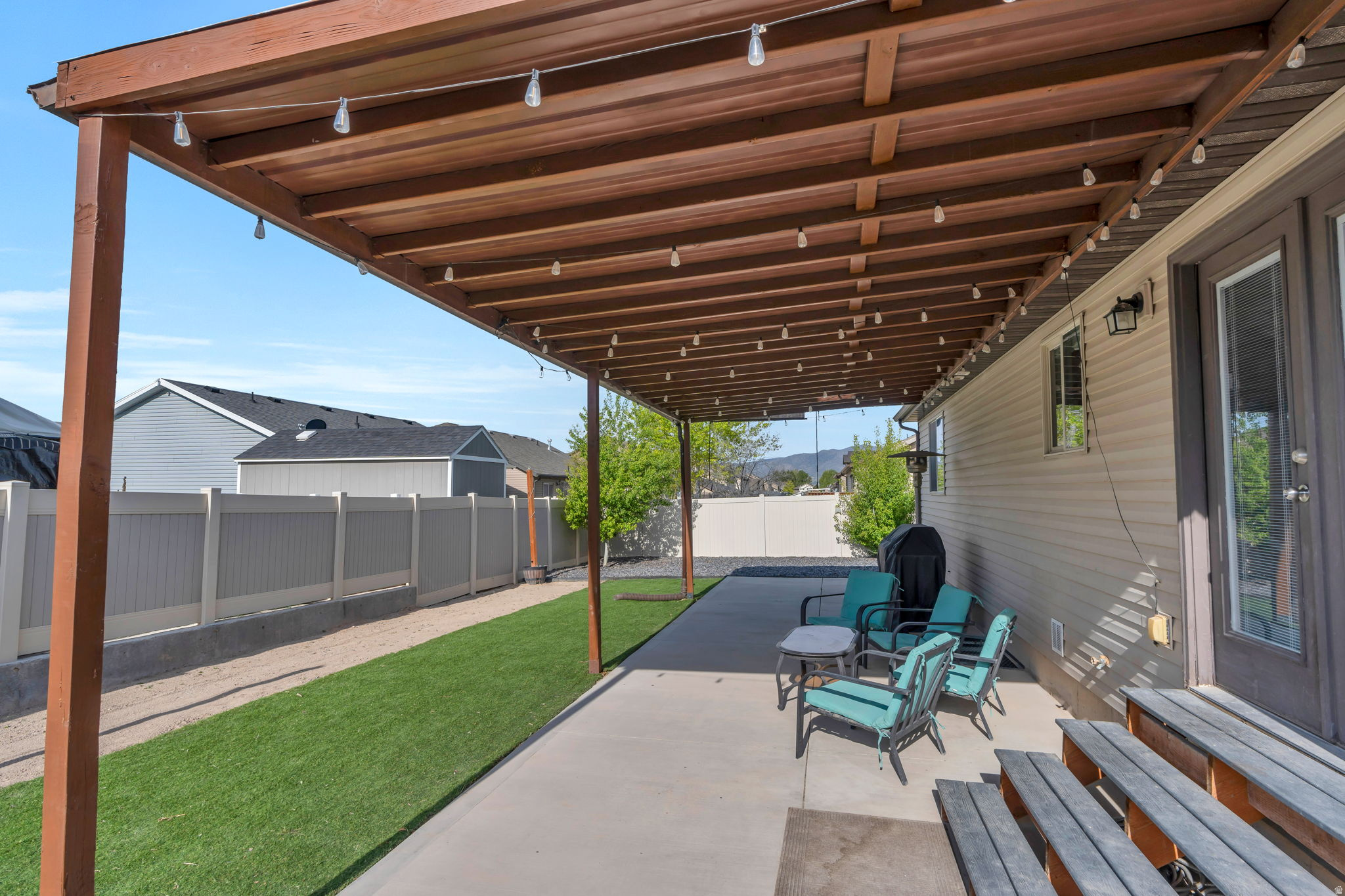 PIONEER PHASE VIII - Residential