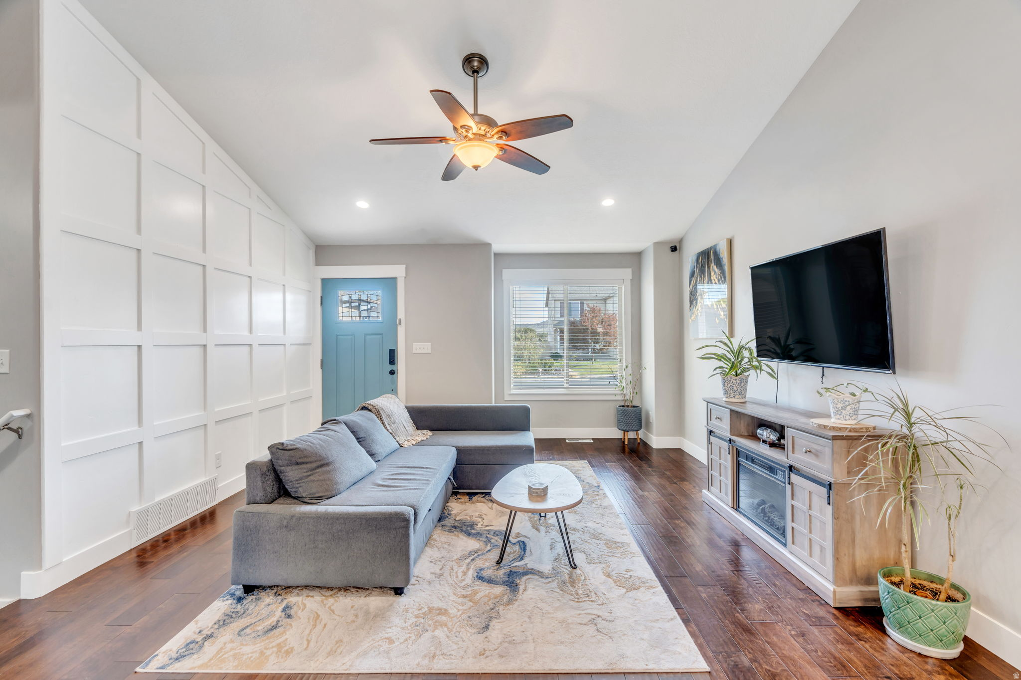 PIONEER PHASE VIII - Residential