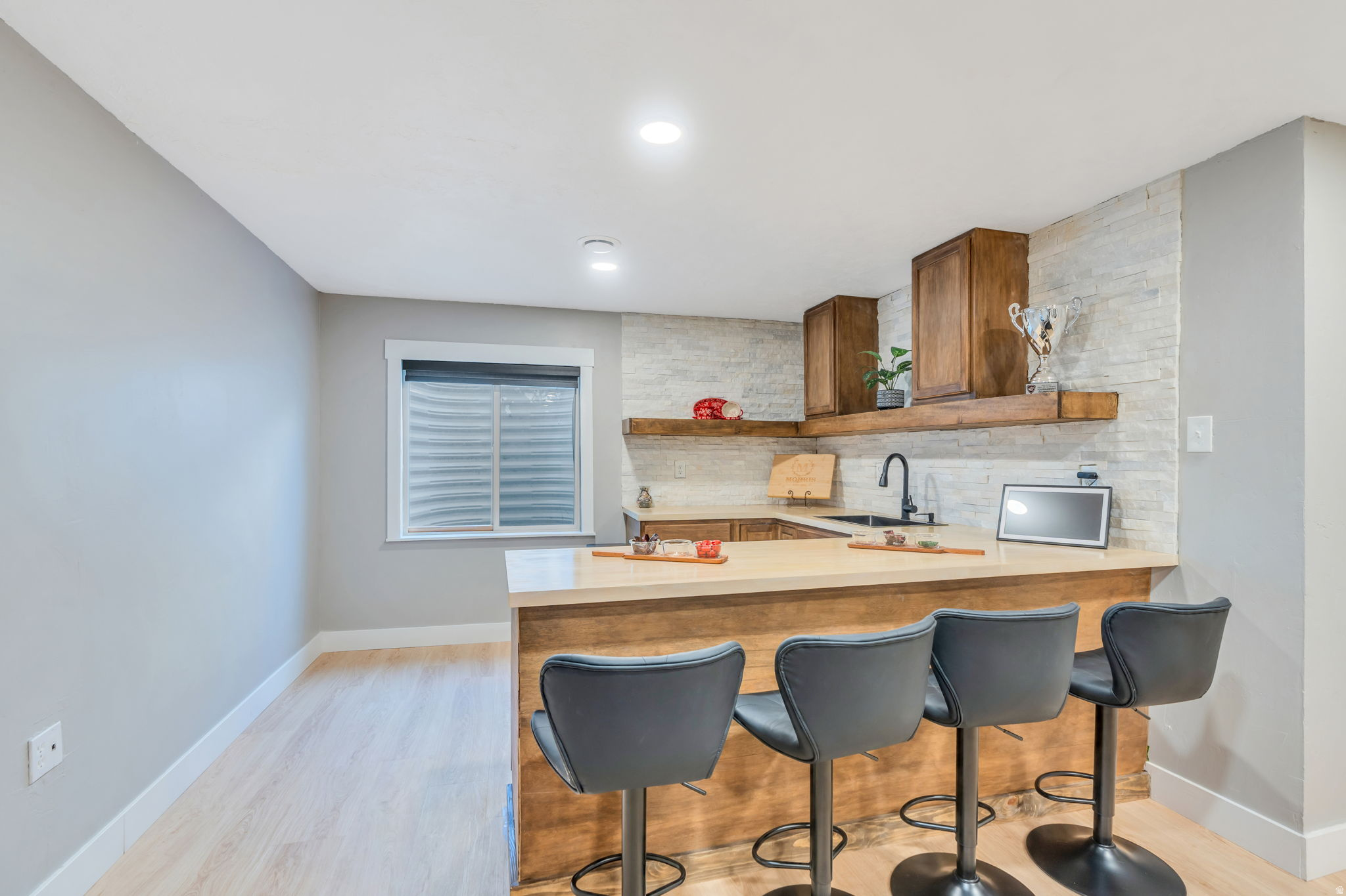 PIONEER PHASE VIII - Residential