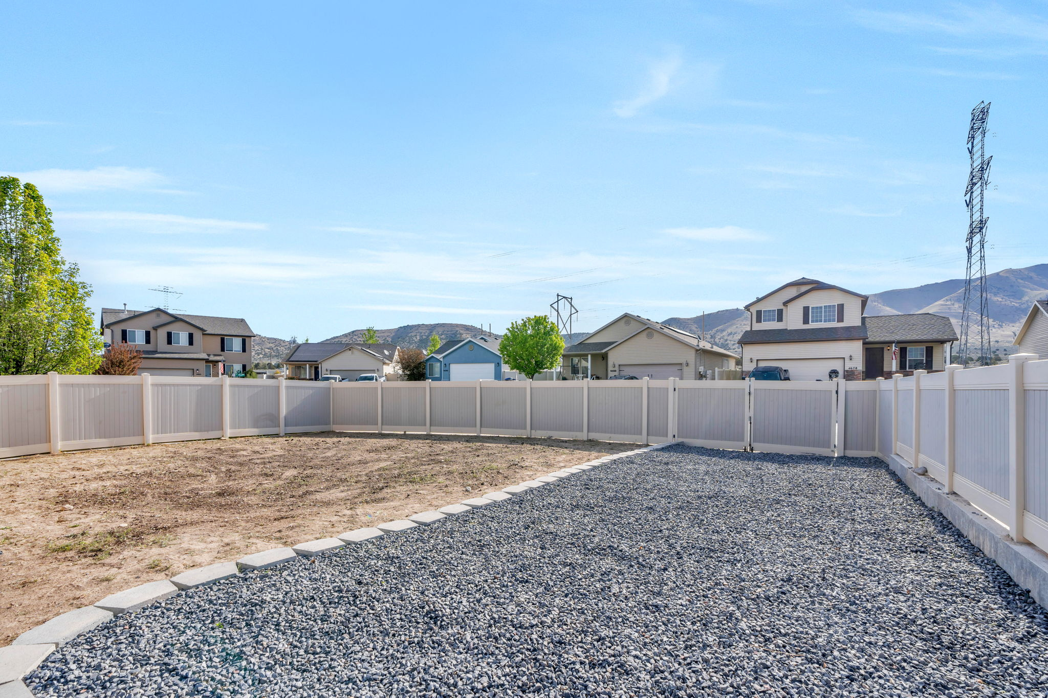 PIONEER PHASE VIII - Residential