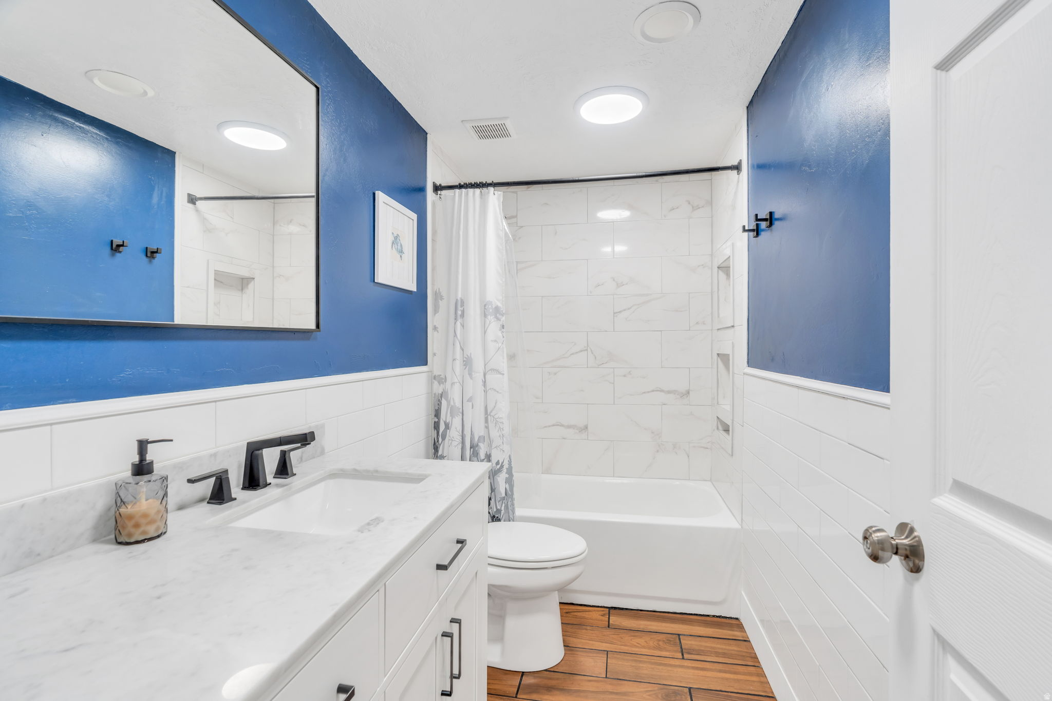 PIONEER PHASE VIII - Residential