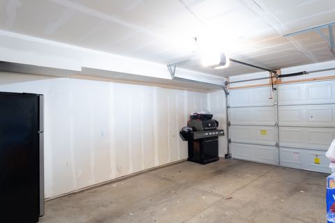 Tiny photo for 4193 W HIGH GALLERY CT, Herriman, UT 84096 (MLS # 2127553)