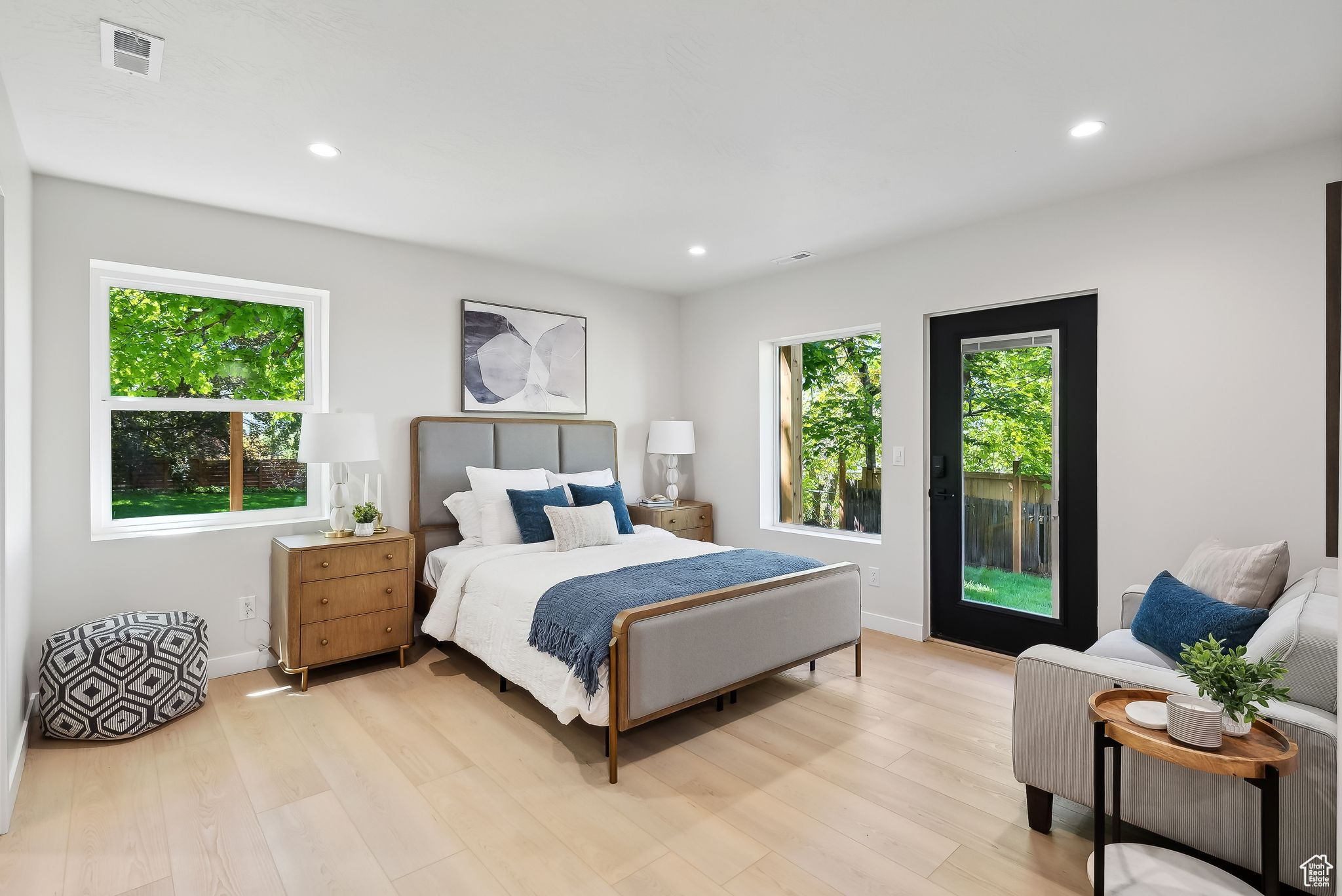 CREST VIEW MANOR - Residential