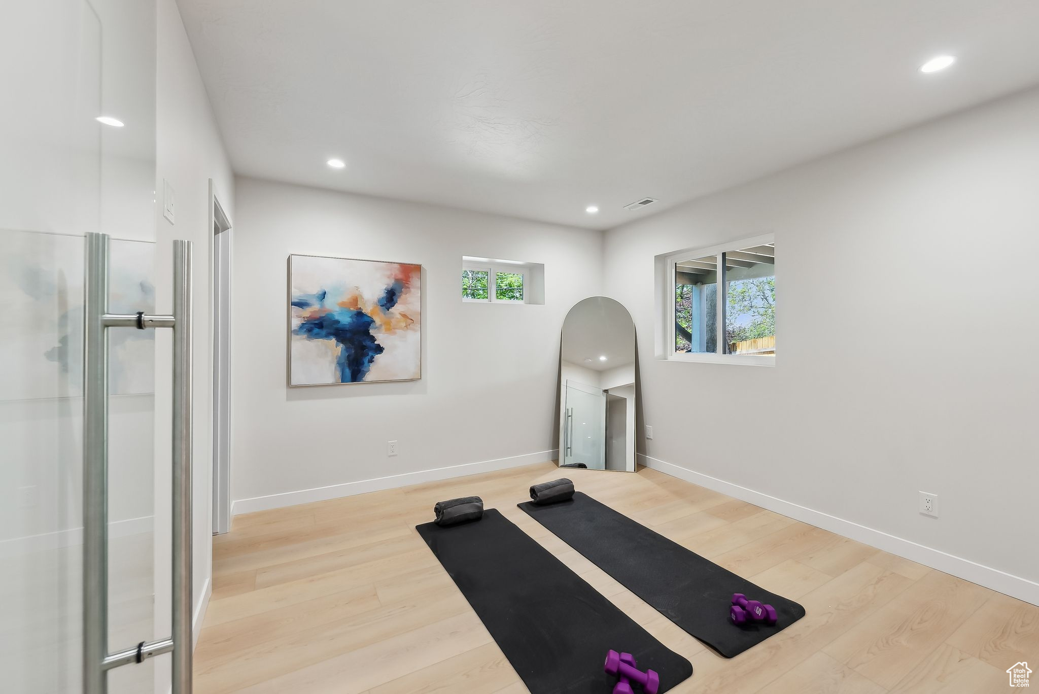 CREST VIEW MANOR - Residential