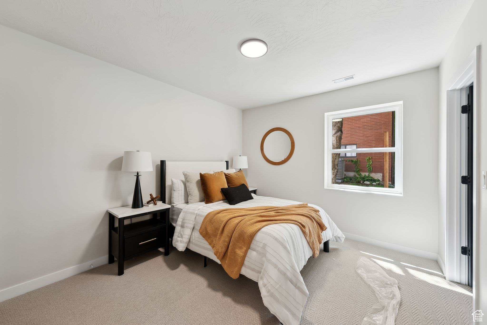 CREST VIEW MANOR - Residential