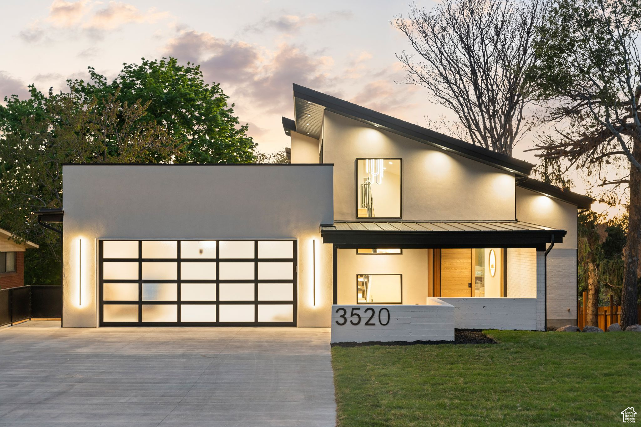 CREST VIEW MANOR - Residential