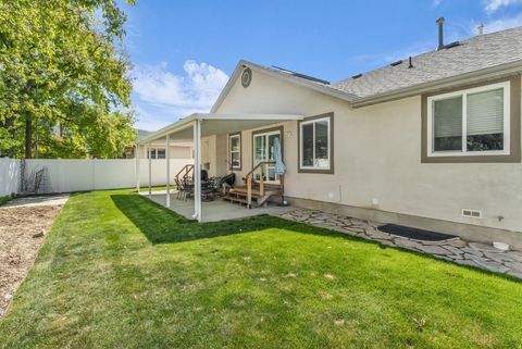 Tiny photo for 1679 E KIERSTIN PL, Salt Lake City, UT 84108 (MLS # 2154050)