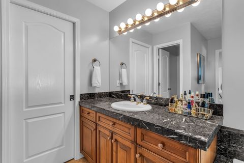 Tiny photo for 1679 E KIERSTIN PL, Salt Lake City, UT 84108 (MLS # 2154050)