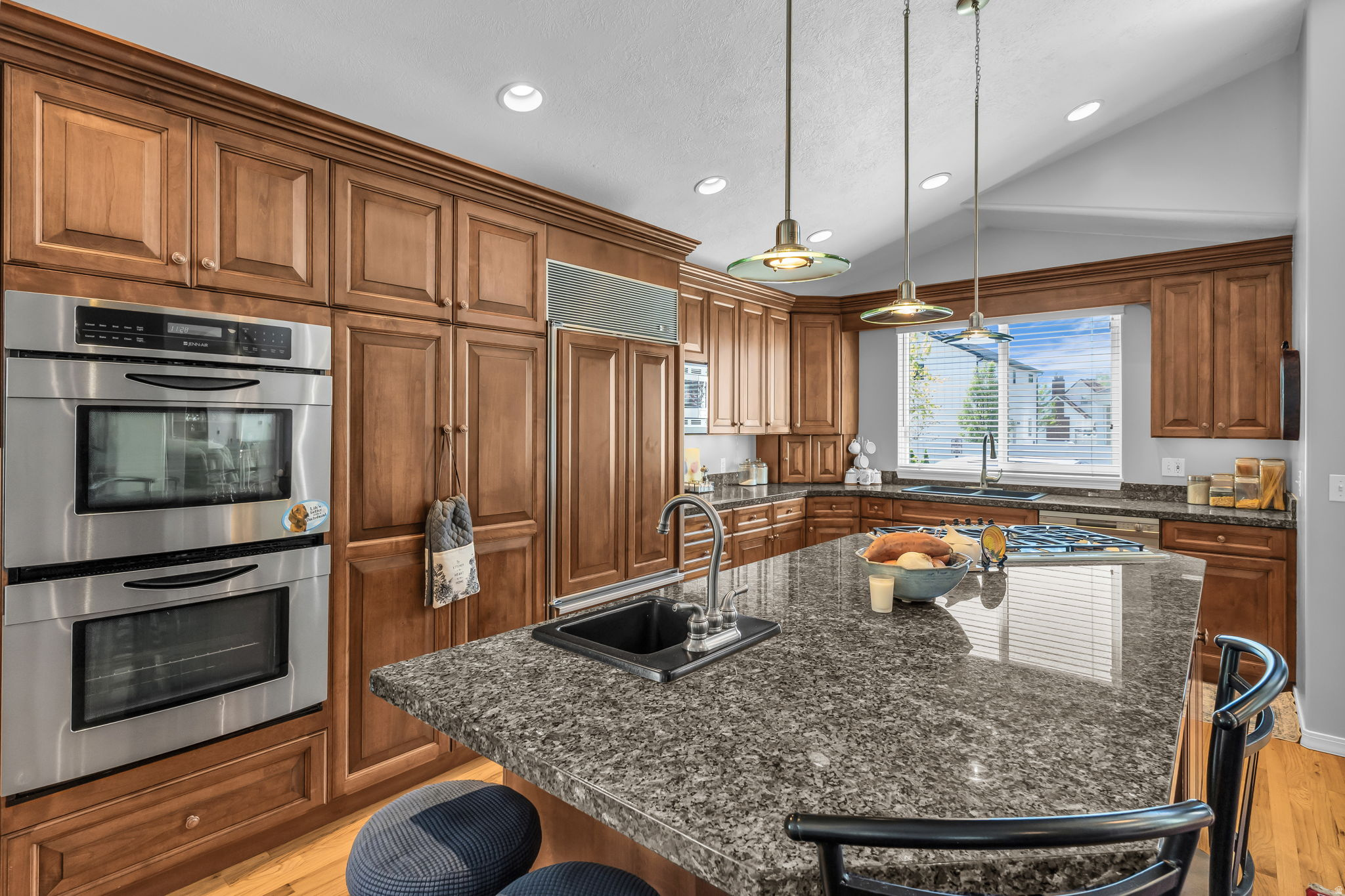 HBB BAILEY - Residential