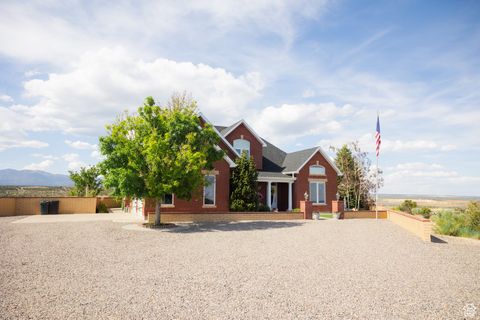 Photo of 1380 N 300 W, Blanding, UT 84511 (MLS # 2127222)