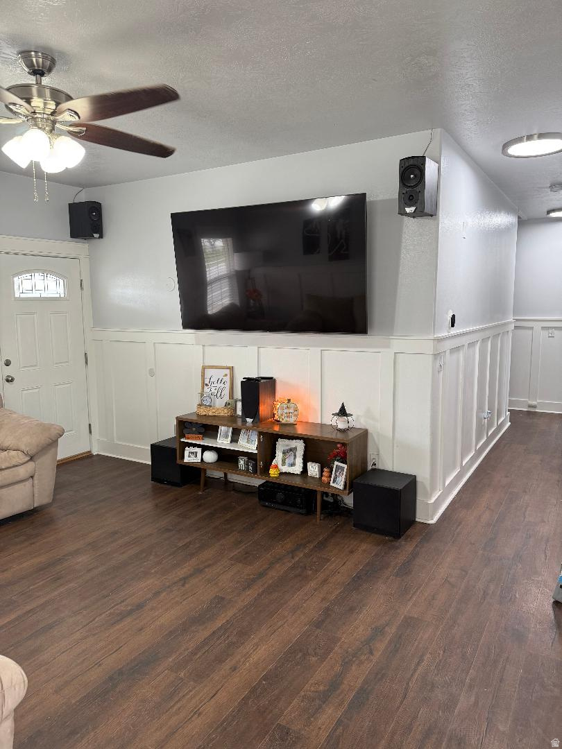 LANDING AT EAGLE MOUNTAIN - Residential