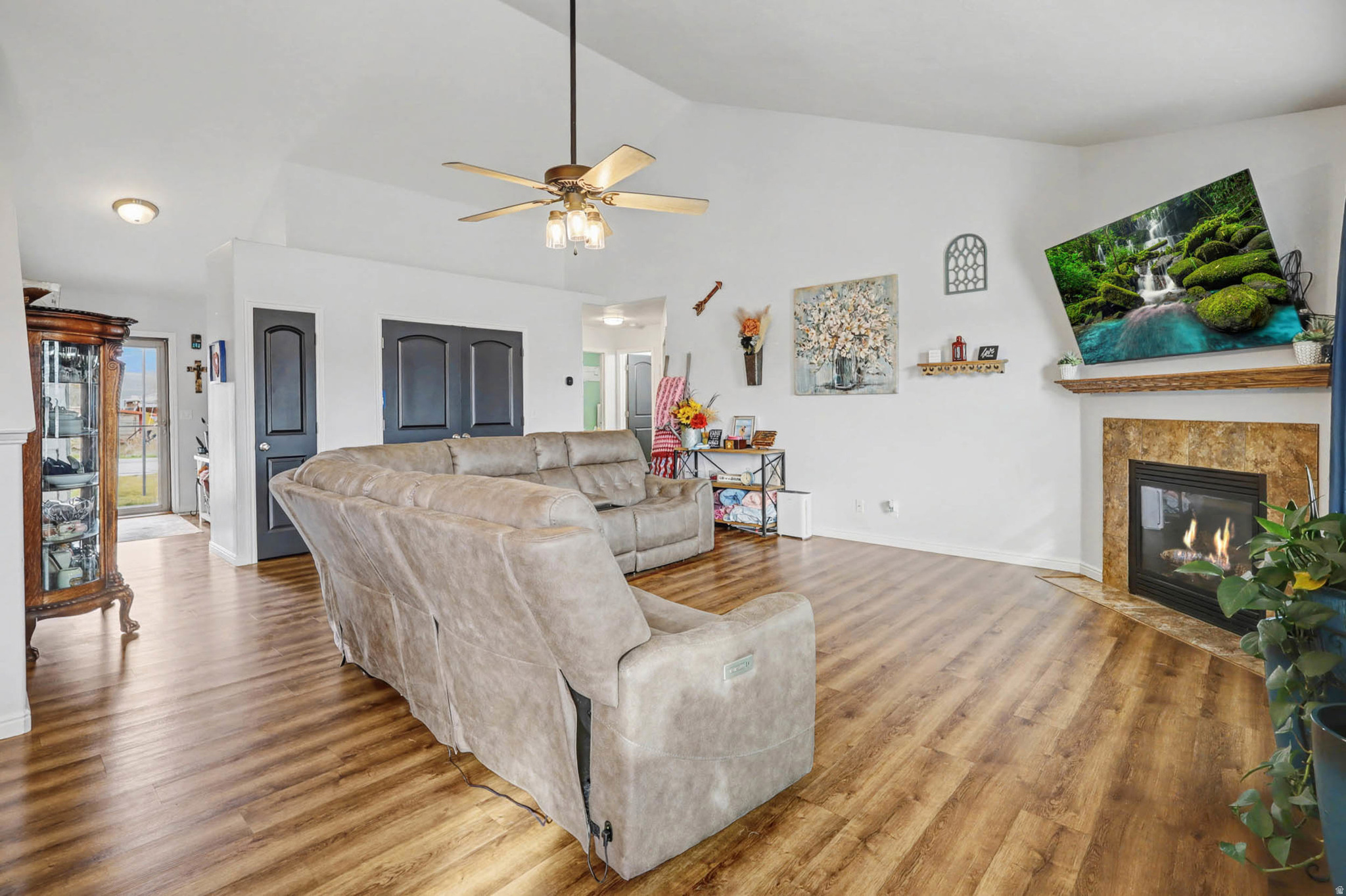 HOLDEN LANE MINOR SUBDIVISION - Residential