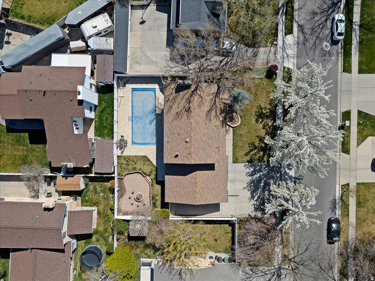 WALDEN HILLS #6 - Residential