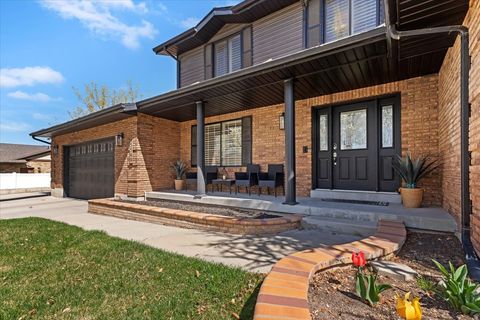 Tiny photo for 5549 S APPLE VALE DR, Murray, UT 84123 (MLS # 2146264)