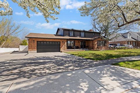 Tiny photo for 5549 S APPLE VALE DR, Murray, UT 84123 (MLS # 2146264)