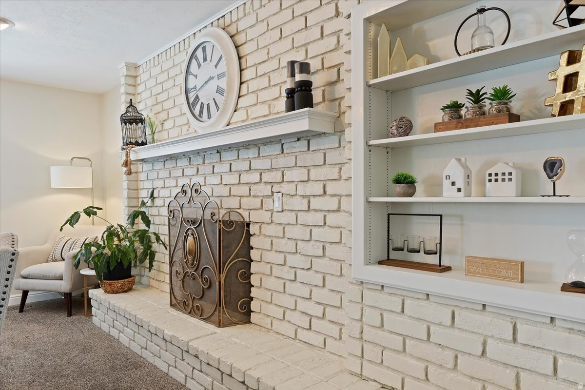 WALDEN HILLS #6 - Residential