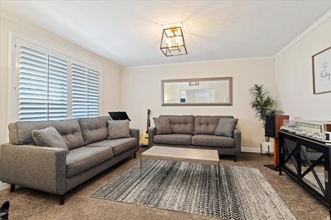 Tiny photo for 5549 S APPLE VALE DR, Murray, UT 84123 (MLS # 2146264)