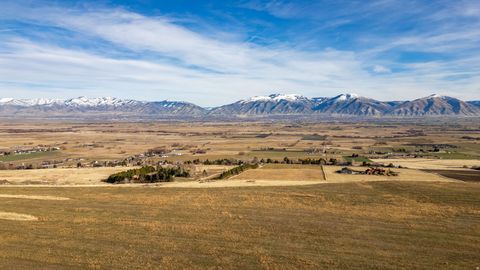 Tiny photo for 2500 S 6400 W, Mendon, UT 84325 (MLS # 2127599)