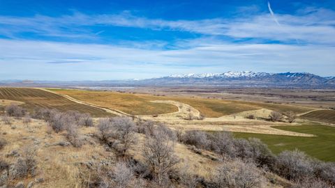 Tiny photo for 2500 S 6400 W, Mendon, UT 84325 (MLS # 2127599)
