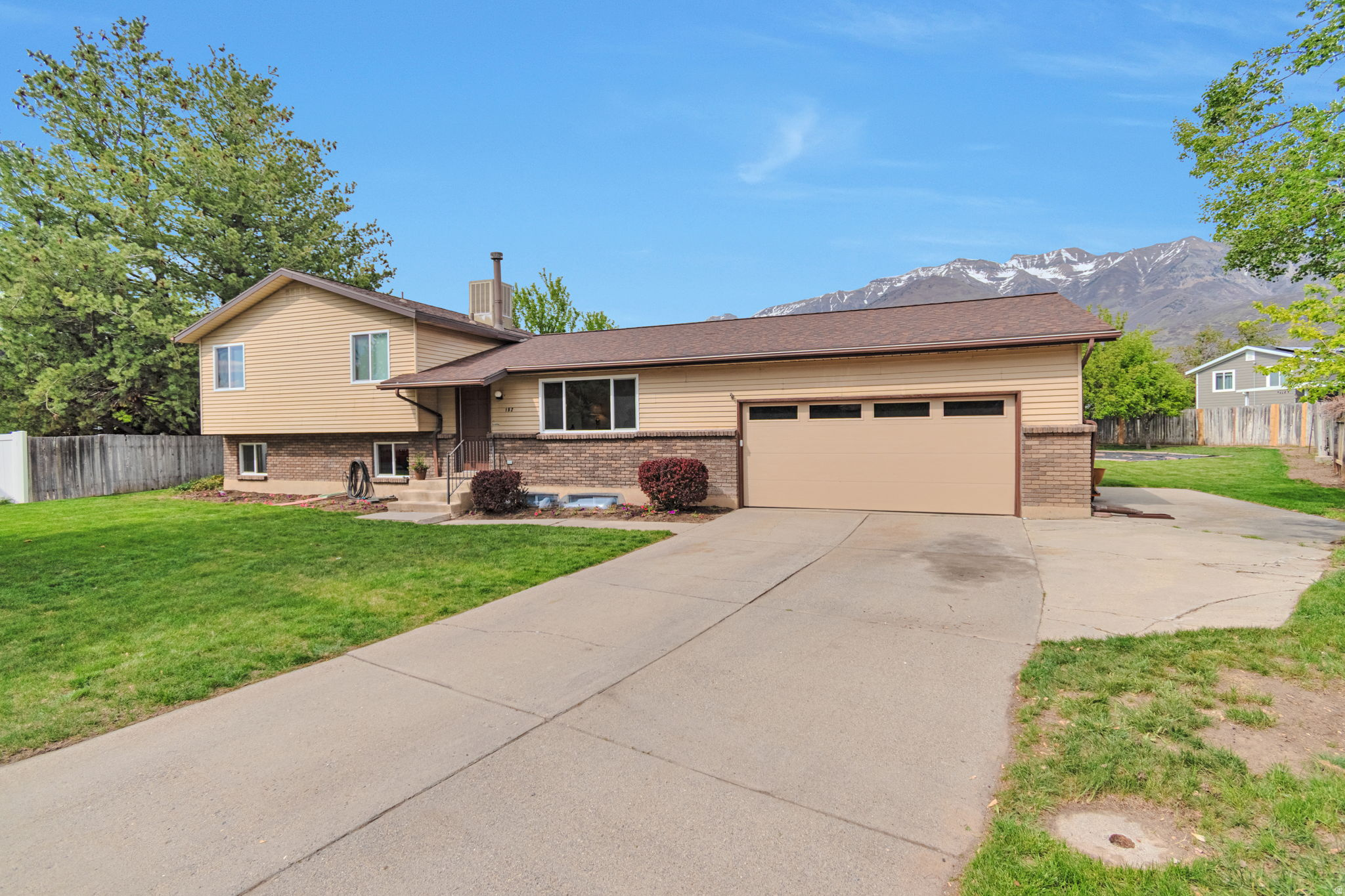 NORTH HAVEN - Residential