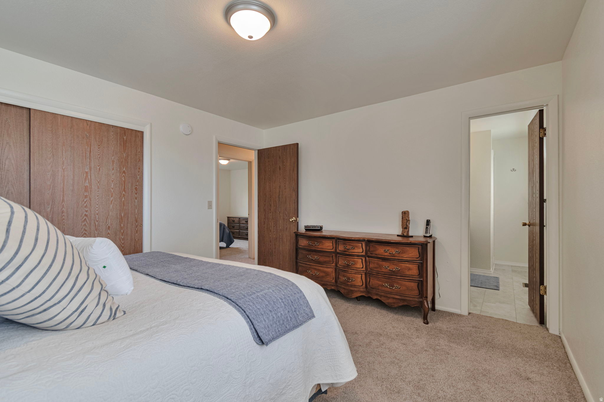 NORTH HAVEN - Residential