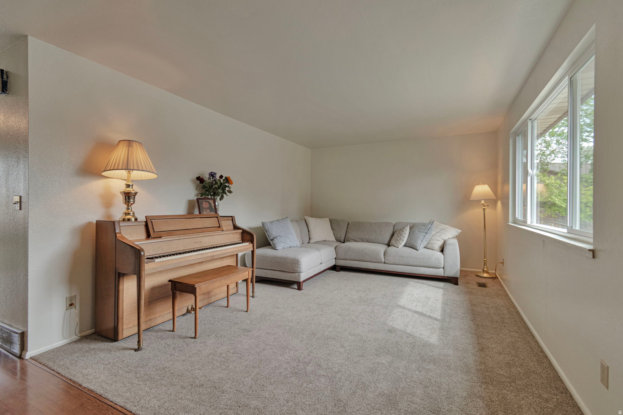 NORTH HAVEN - Residential