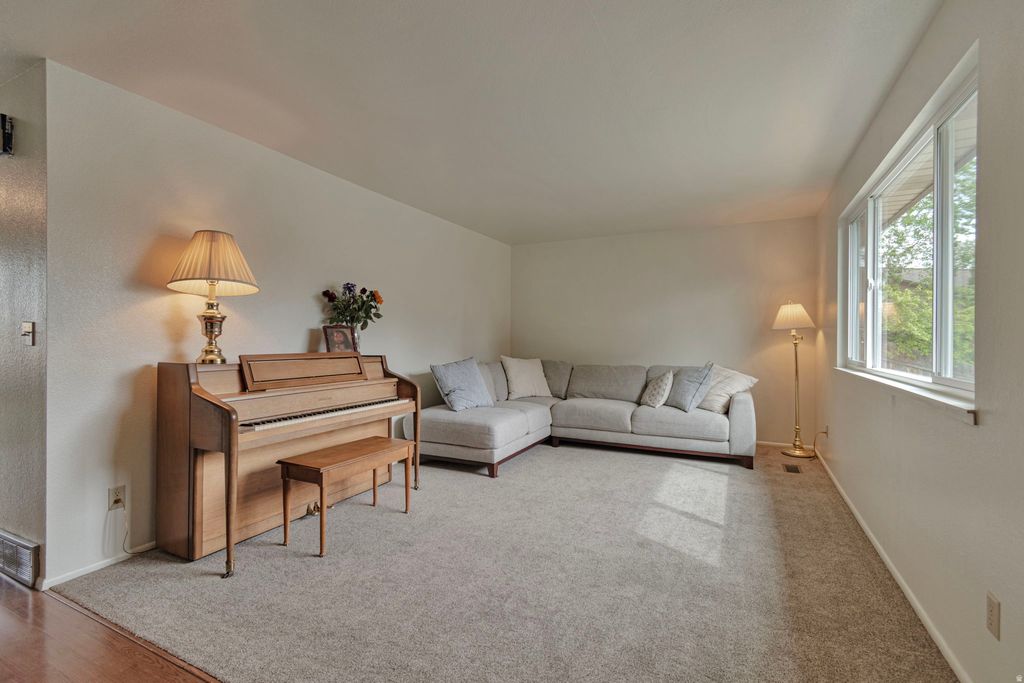 Photo of 152 W 1485 N, Orem, UT 84057 (MLS # 2152877)