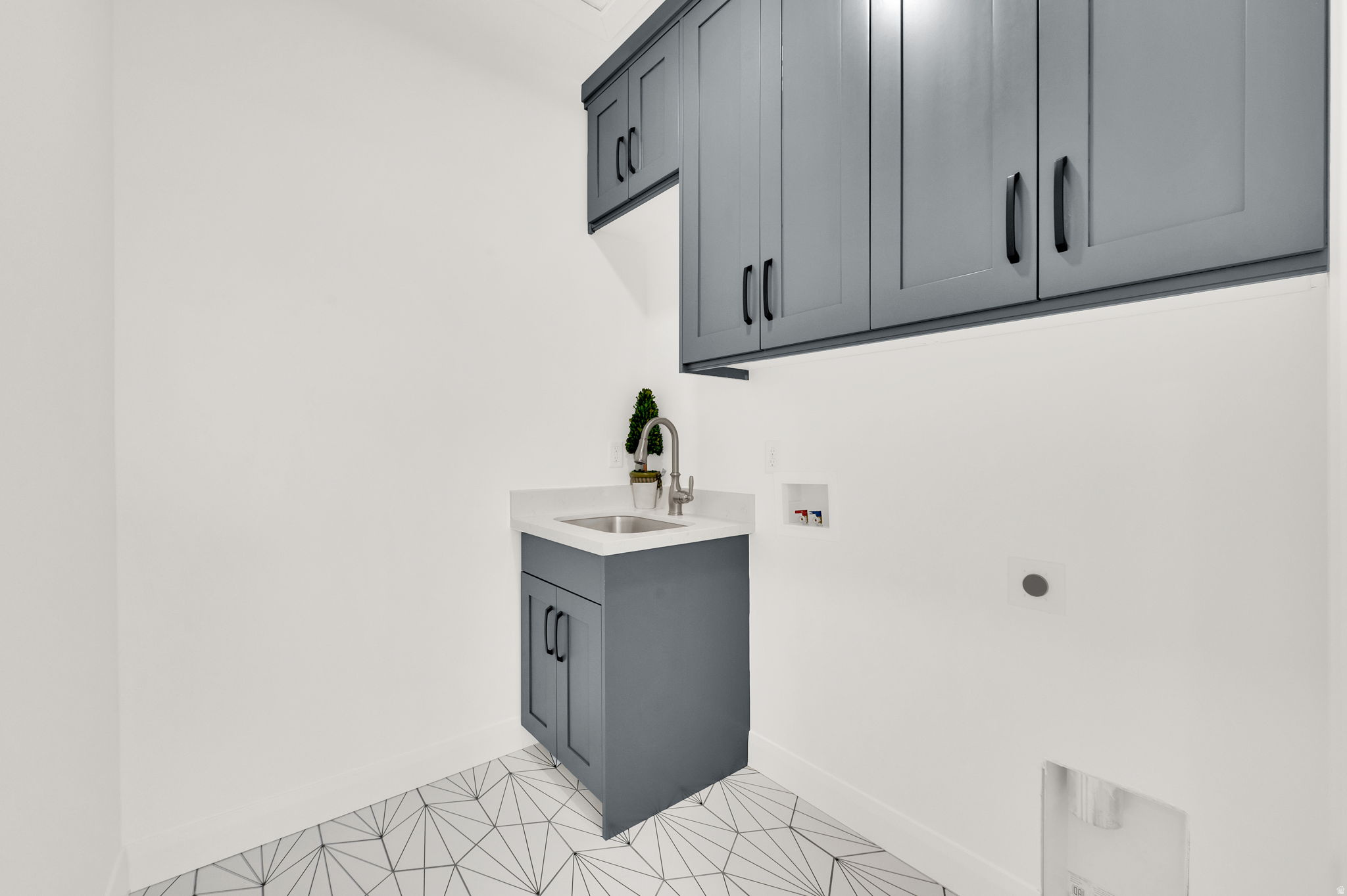 FALL OAKS - Residential