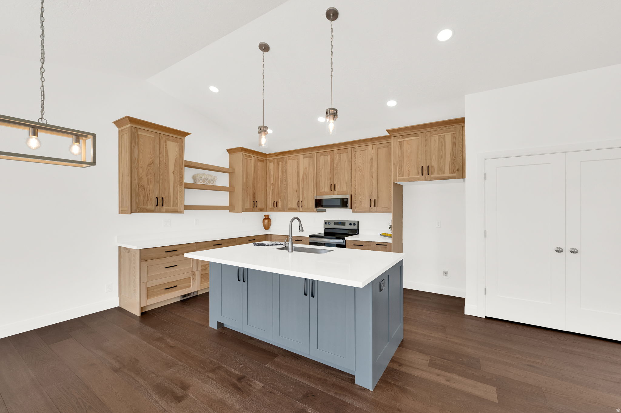 FALL OAKS - Residential