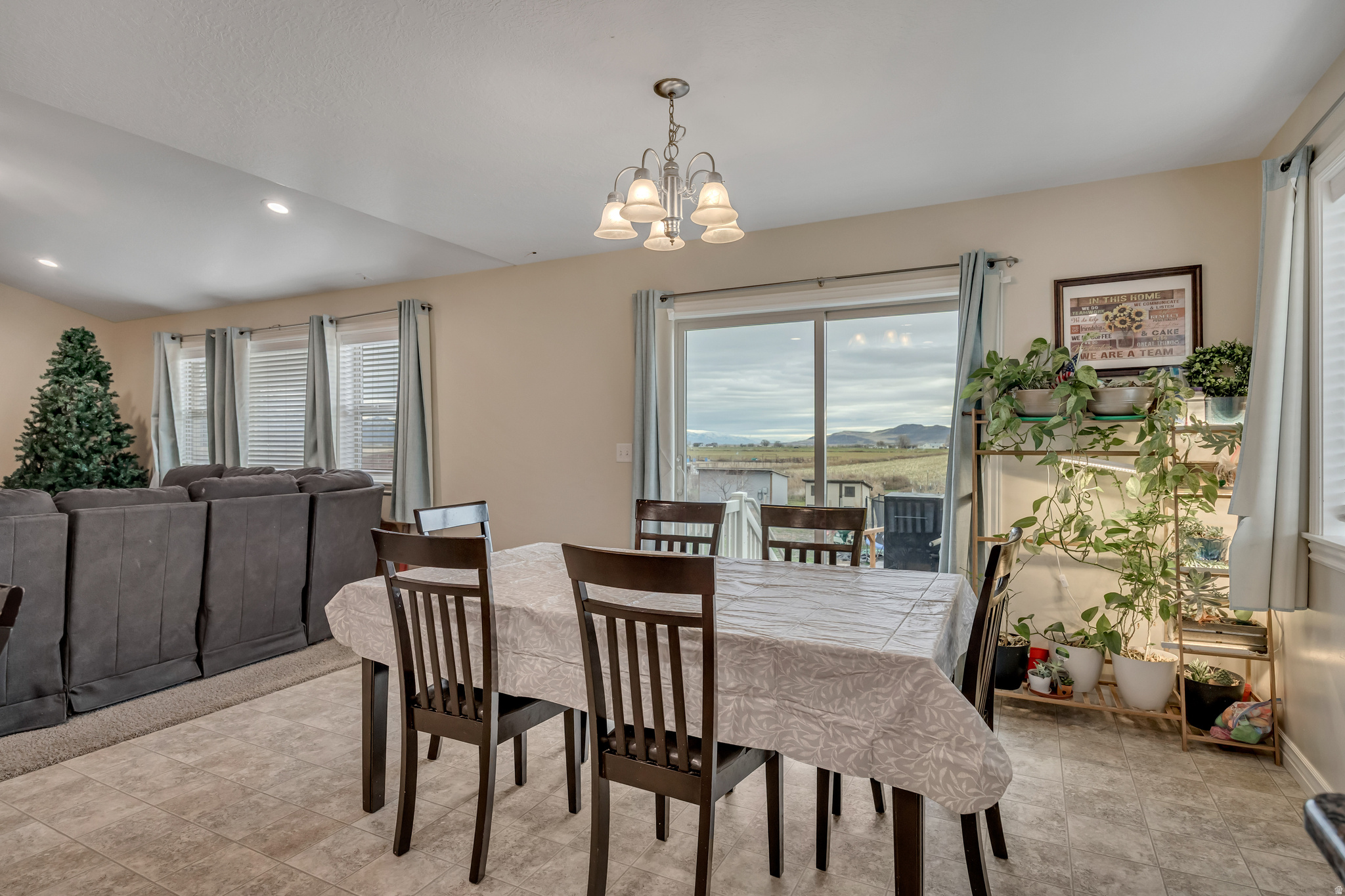 SCOTT FARMS - Residential