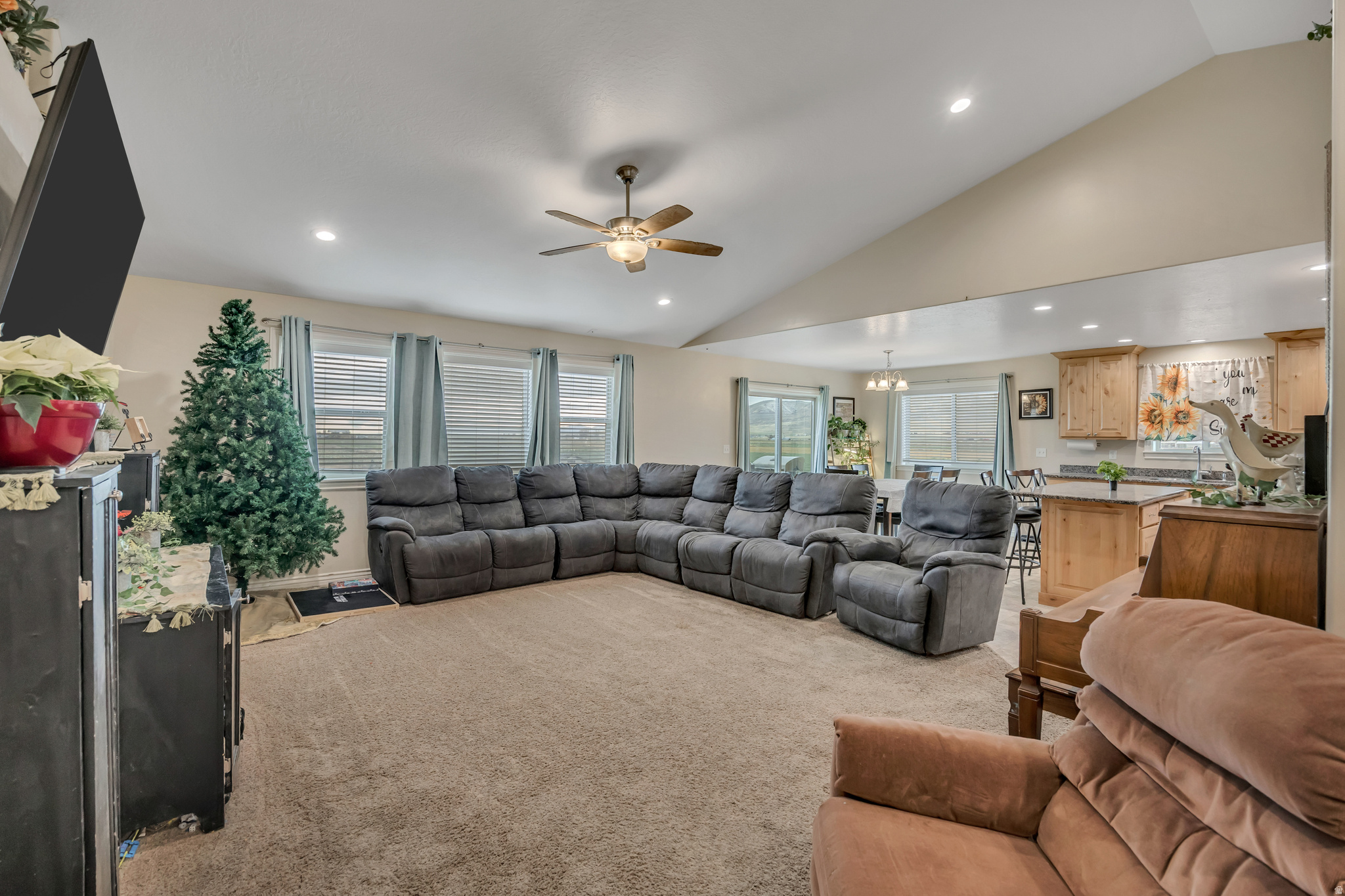 SCOTT FARMS - Residential