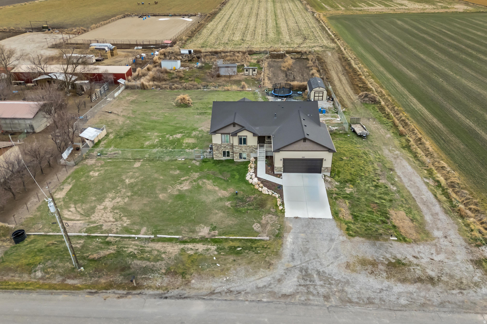 SCOTT FARMS - Residential