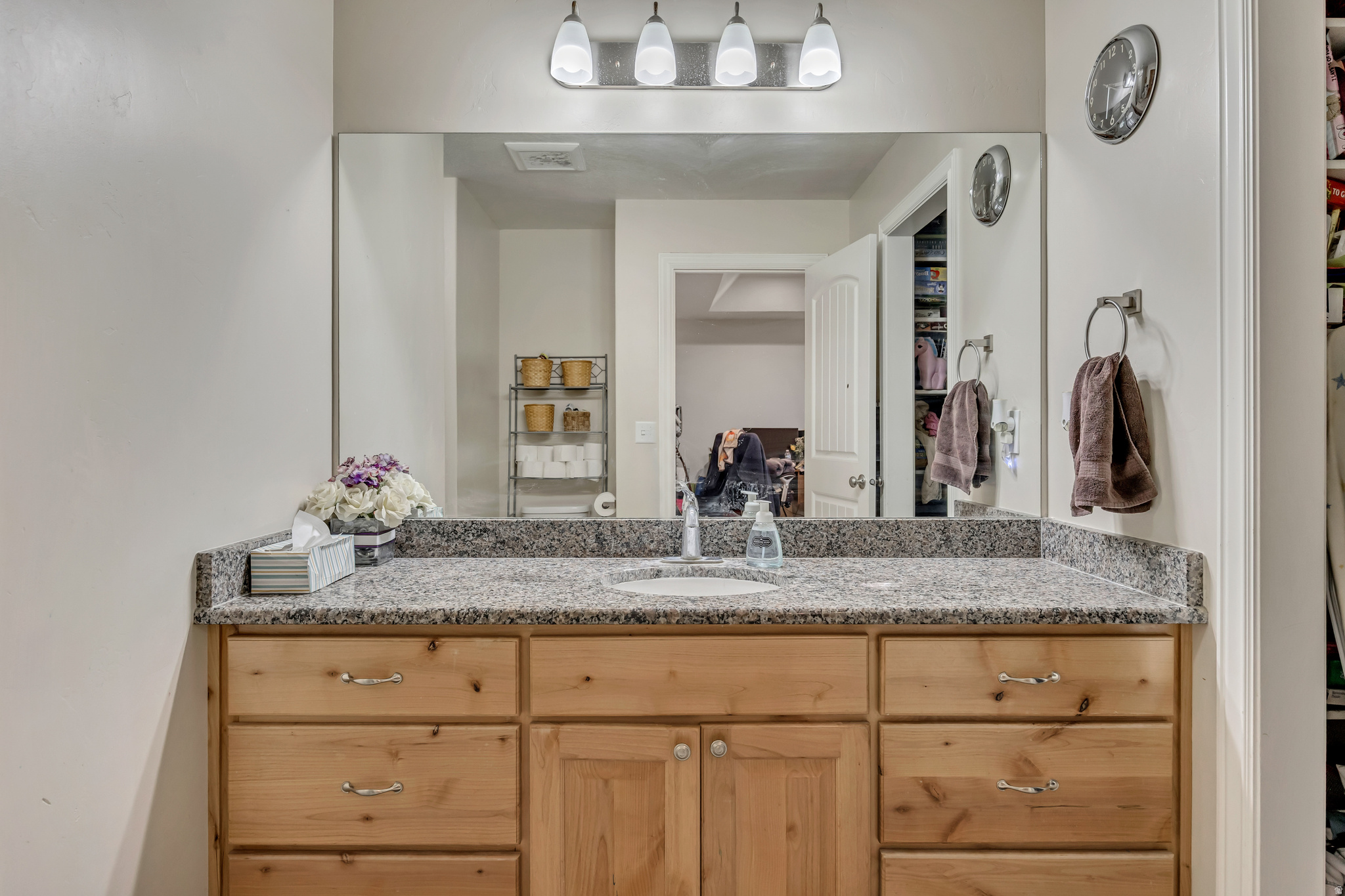 SCOTT FARMS - Residential