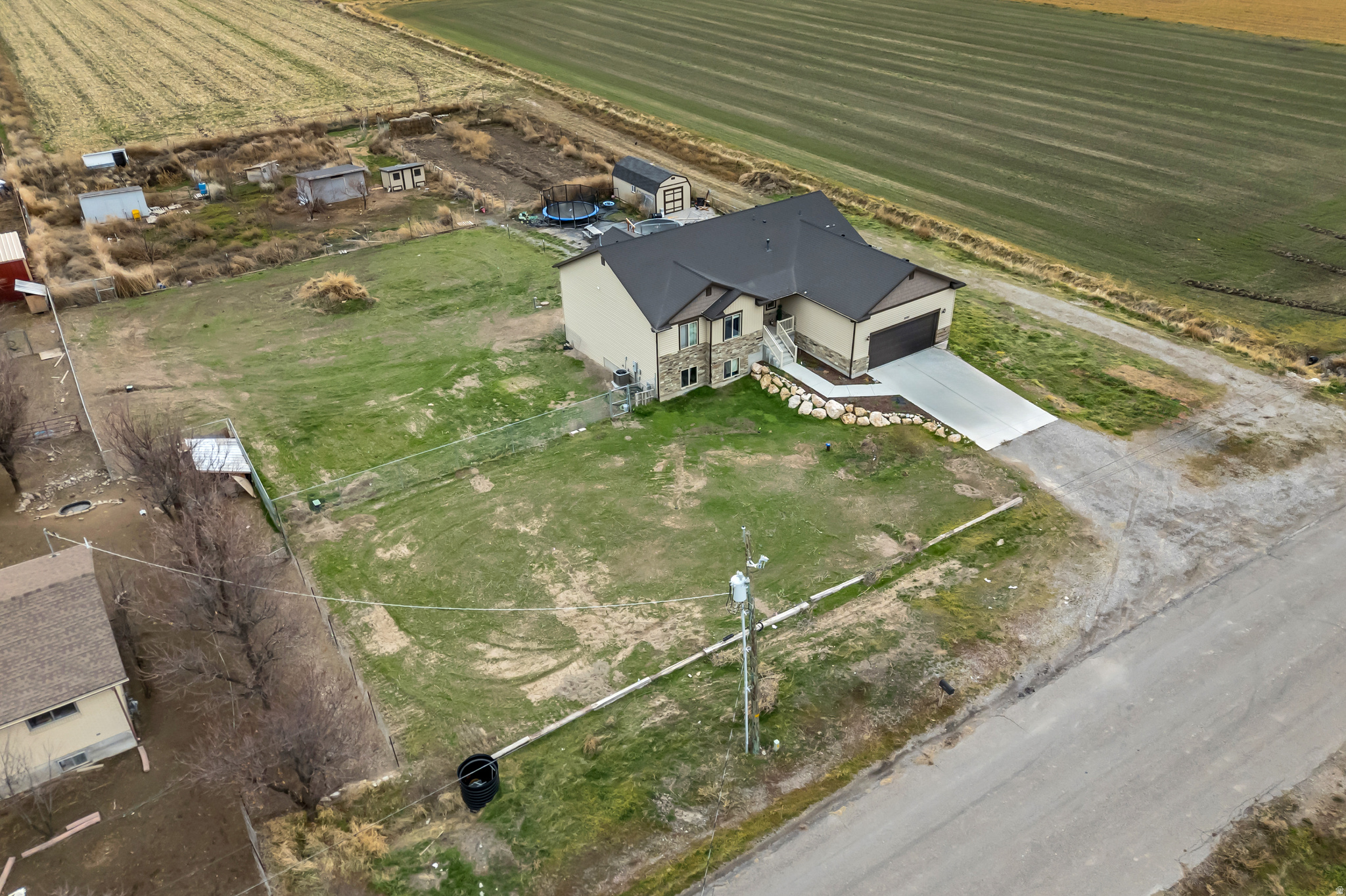 SCOTT FARMS - Residential