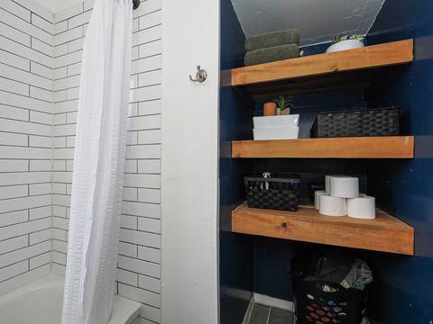 Tiny photo for 2916 S BRINKER AVE E, Ogden, UT 84403 (MLS # 2134916)