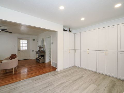 Tiny photo for 2916 S BRINKER AVE E, Ogden, UT 84403 (MLS # 2134916)