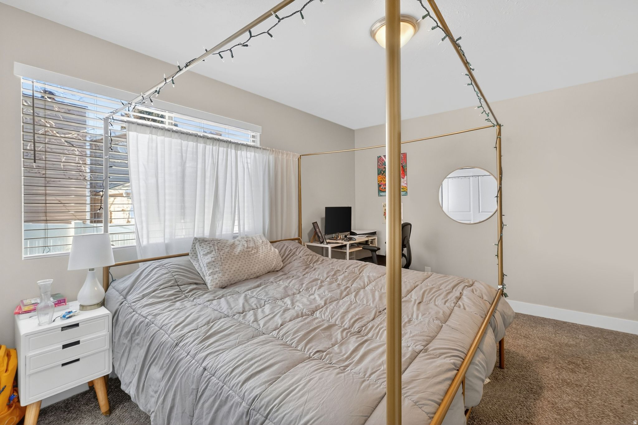 MEADOWS - Residential