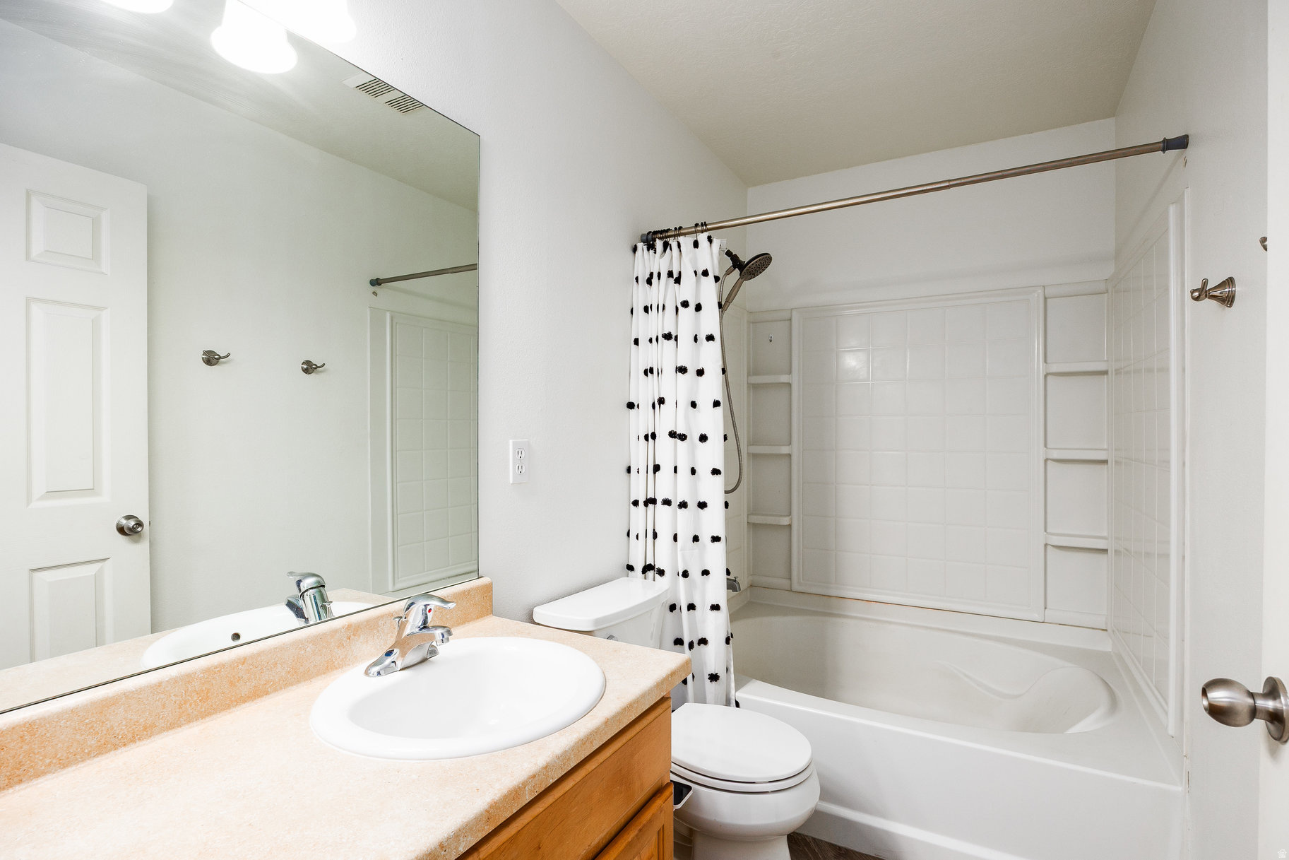 MONARCH MEADOWS - Residential