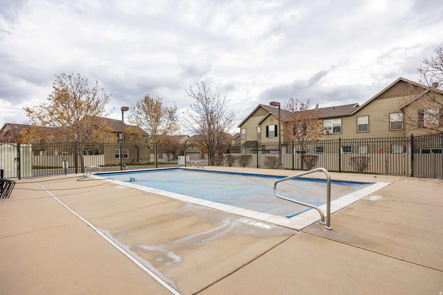 MONARCH MEADOWS - Residential