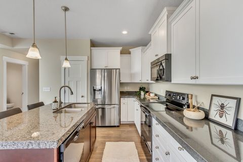 Tiny photo for 7956 S FARM HOUSE LN, Midvale, UT 84047 (MLS # 2133753)