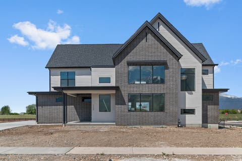 Photo of 1849 E 1060 N #354, Salem, UT 84653 (MLS # 2181394)