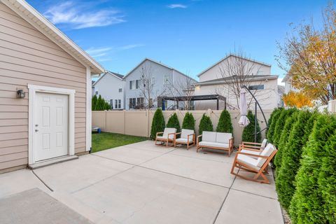Tiny photo for 13888 S WHEADON CT, Draper, UT 84020 (MLS # 2139740)