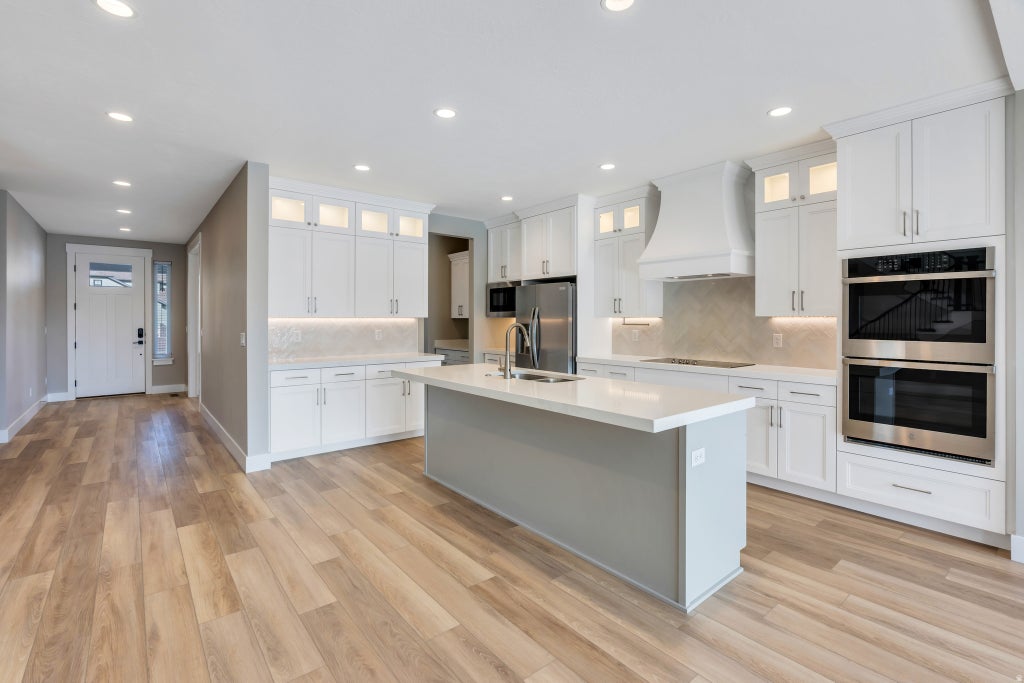 Photo of 12177 N SHADY BROOK LN, Highland, UT 84003 (MLS # 2171623)