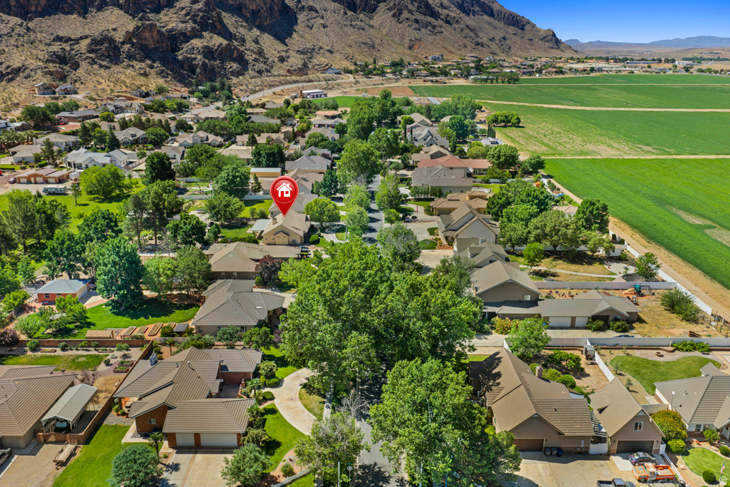 ROBERTS RANCH EST AMD - Residential