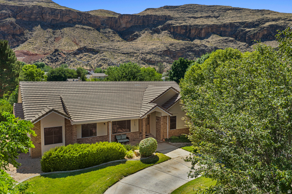 ROBERTS RANCH EST AMD - Residential