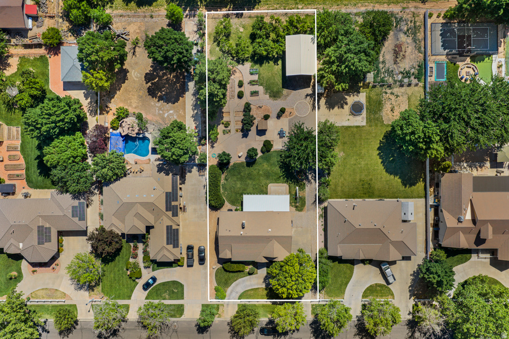ROBERTS RANCH EST AMD - Residential