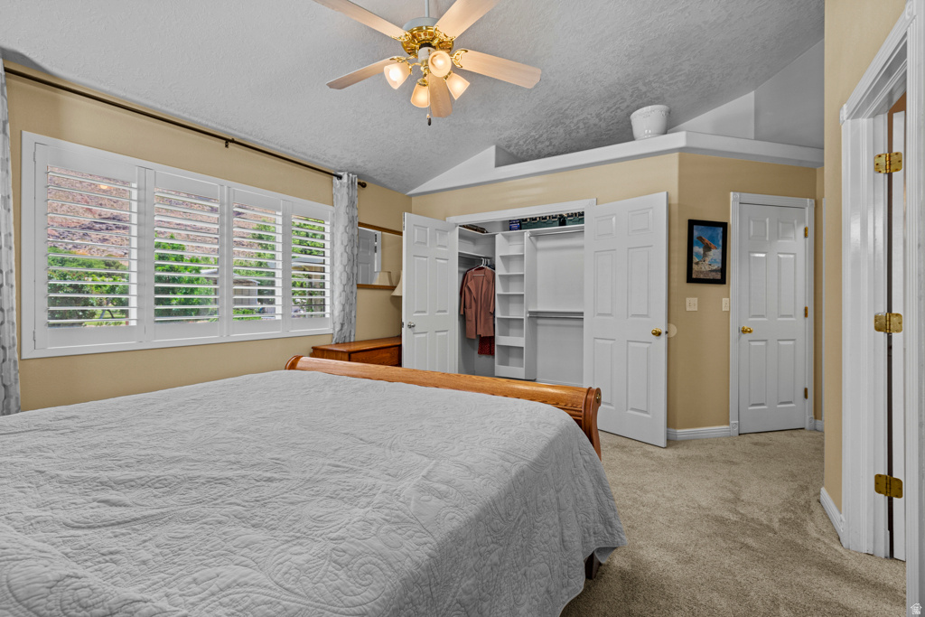 ROBERTS RANCH EST AMD - Residential