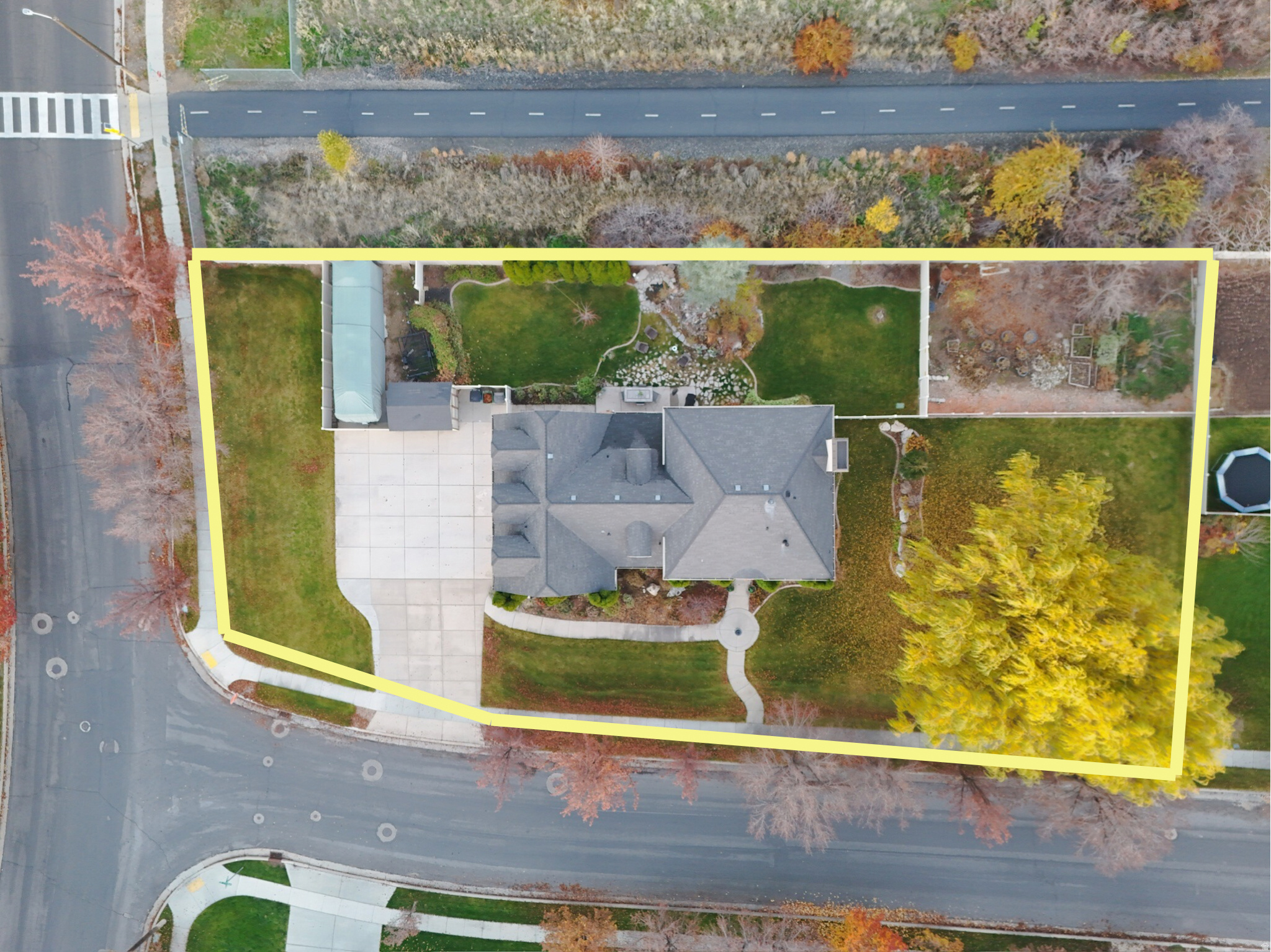 SUNSET FARMS - Residential